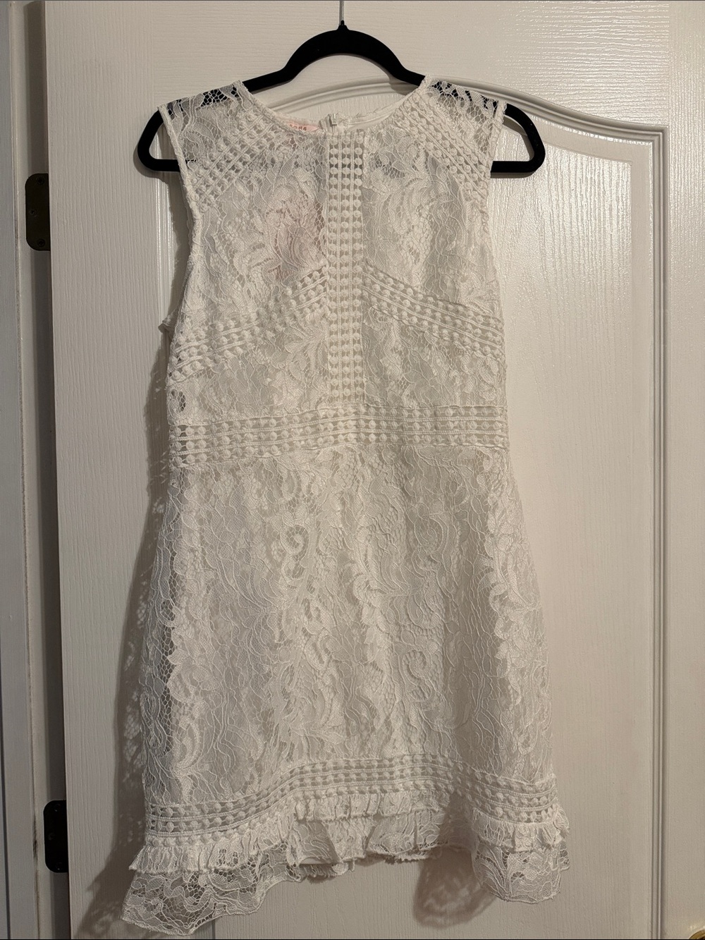 White Lace Sleeveless A-Line Dress